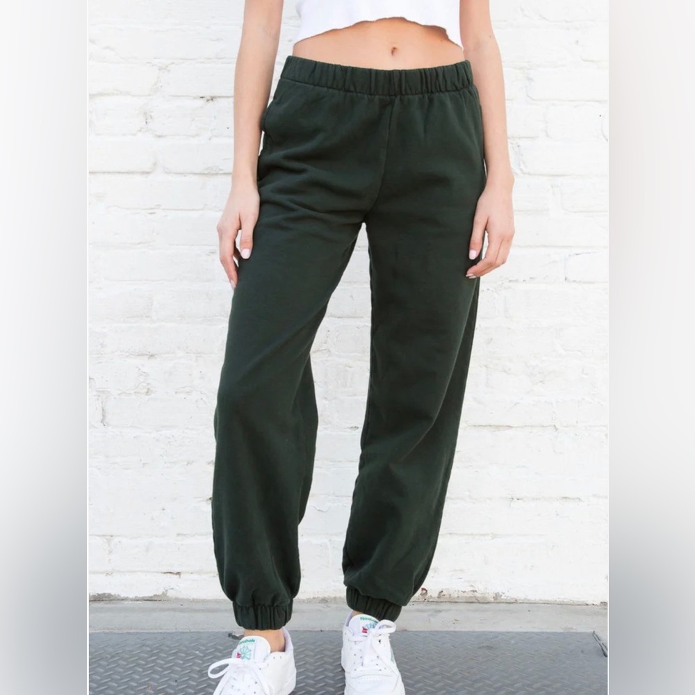 Brandy Melville Rosa Sweatpants Green